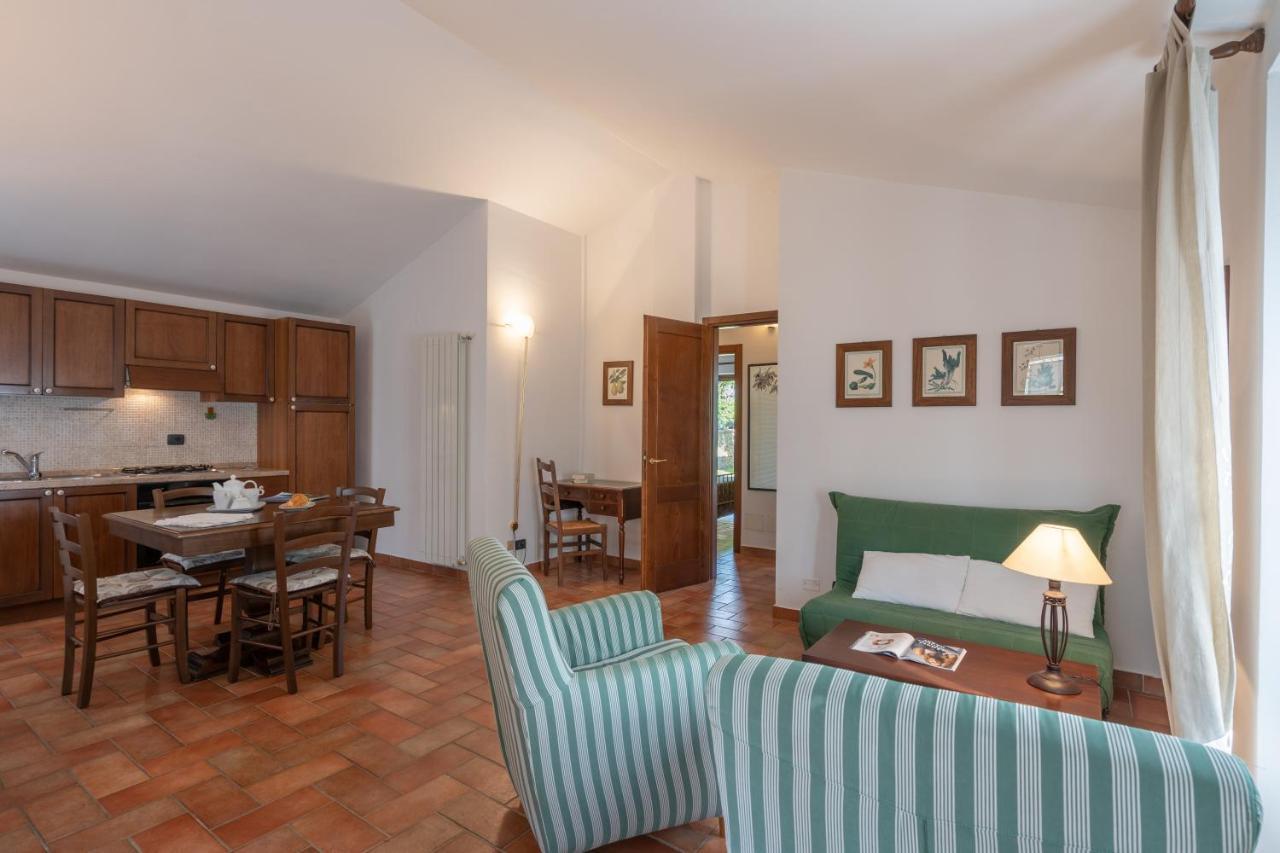 Aparthotel Le Rocche Di Valiano Extérieur photo