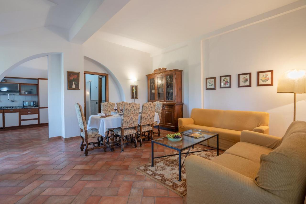 Aparthotel Le Rocche Di Valiano Extérieur photo